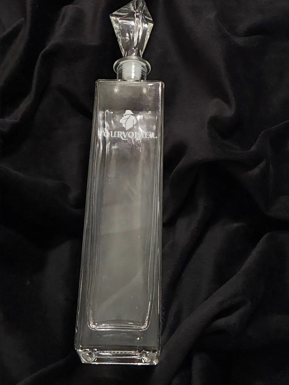 vintage Courvoisier clear glass decanter w/iconic etched Courvoisier logo 12.5”